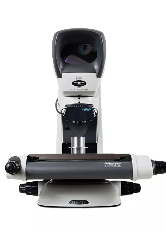 Czołowy widok mikroskopu pomiarowego Hawk z&nbsp;dużym polem roboczym na stoliku