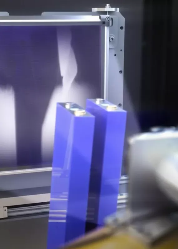 Przemysłowe badanie baterii litowo-jonowych w&nbsp;mikrotomografie rentgenowskim phoenix V|tome|x M