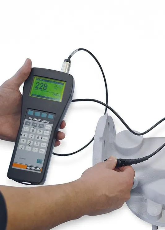 PHASCOPE&reg; PMP10 – pomiar grubości miedzi w&nbsp;otworach przelotowych PCB