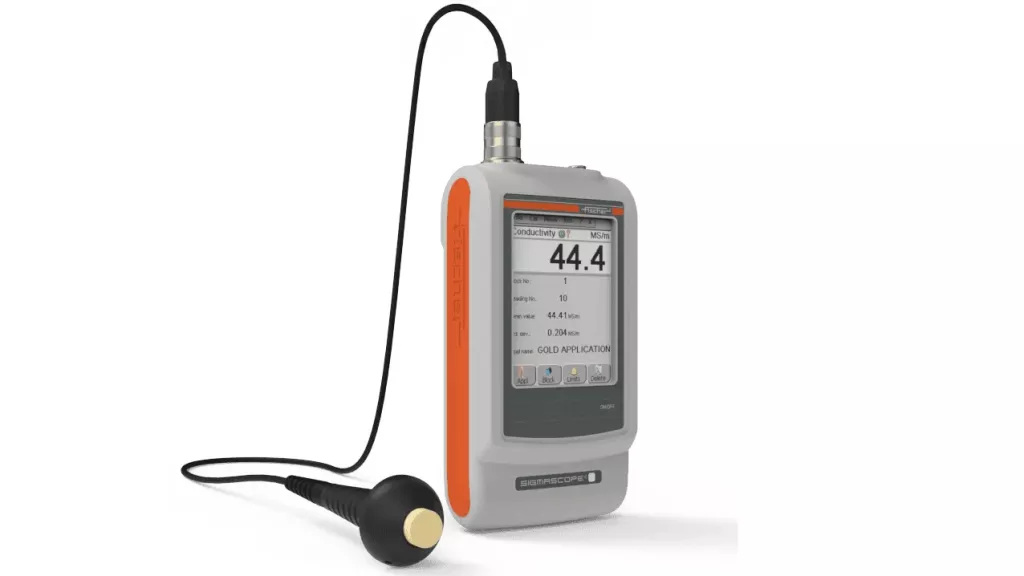 Miniatura urządzenia Fischer Sigmascope do pomiaru złotych monet i&nbsp;sztabek