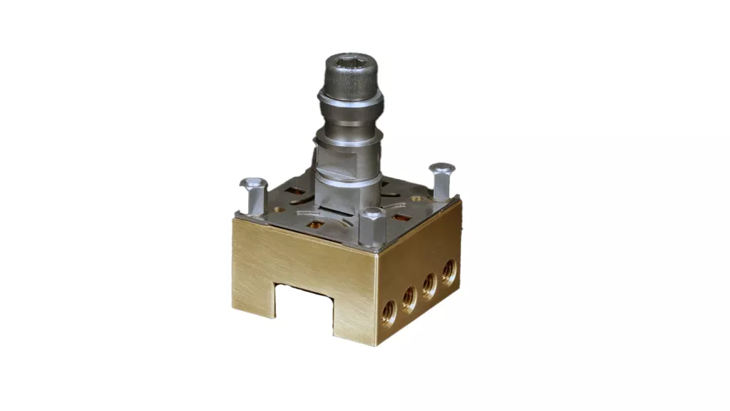 Sworzeń zaciągowy do oprawek elektrod systemu EROWA