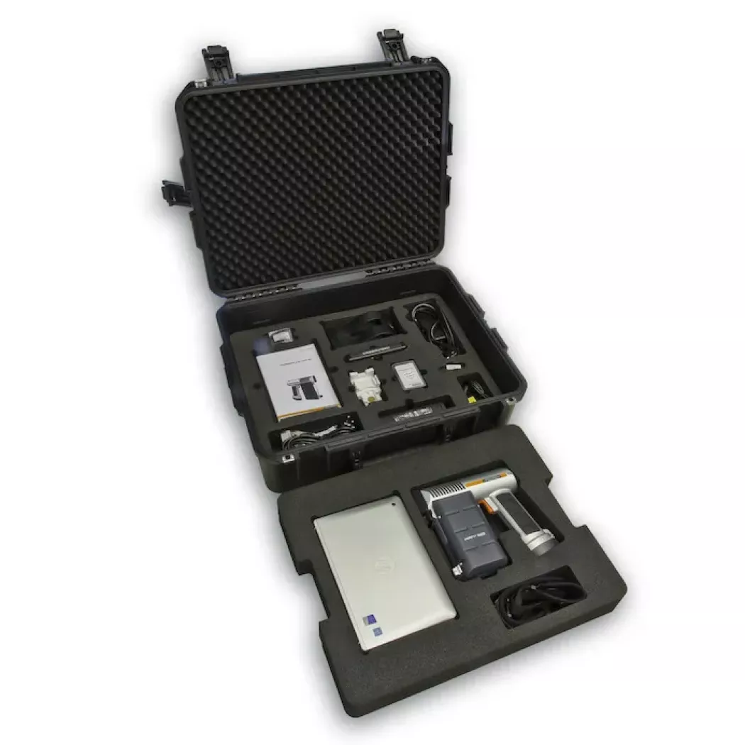 Walizka transportowa i&nbsp;zestaw przenośnego miernika grubości powłoki FISCHERSCOPE XAN500 FISCHER