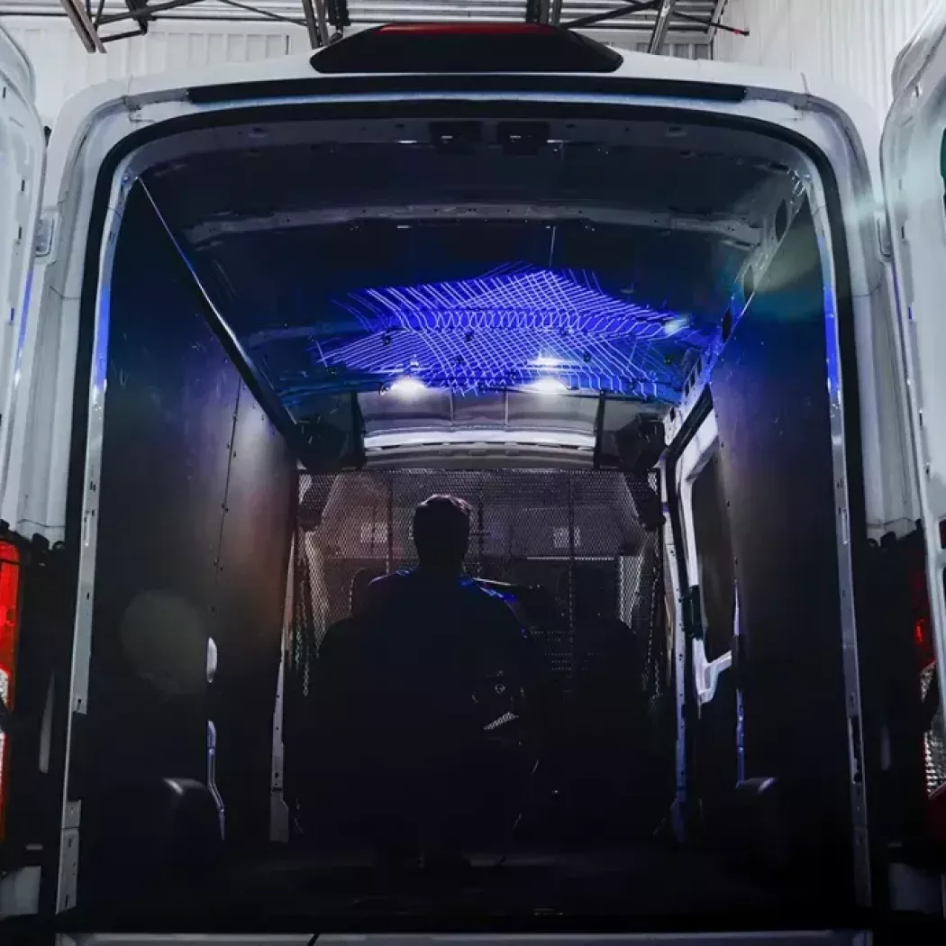 Creaform HandySCAN 3D MAX mapuje wnętrze vana z&nbsp;odległości 1 m — mobilne skanowanie 3D dużych przestrzeni