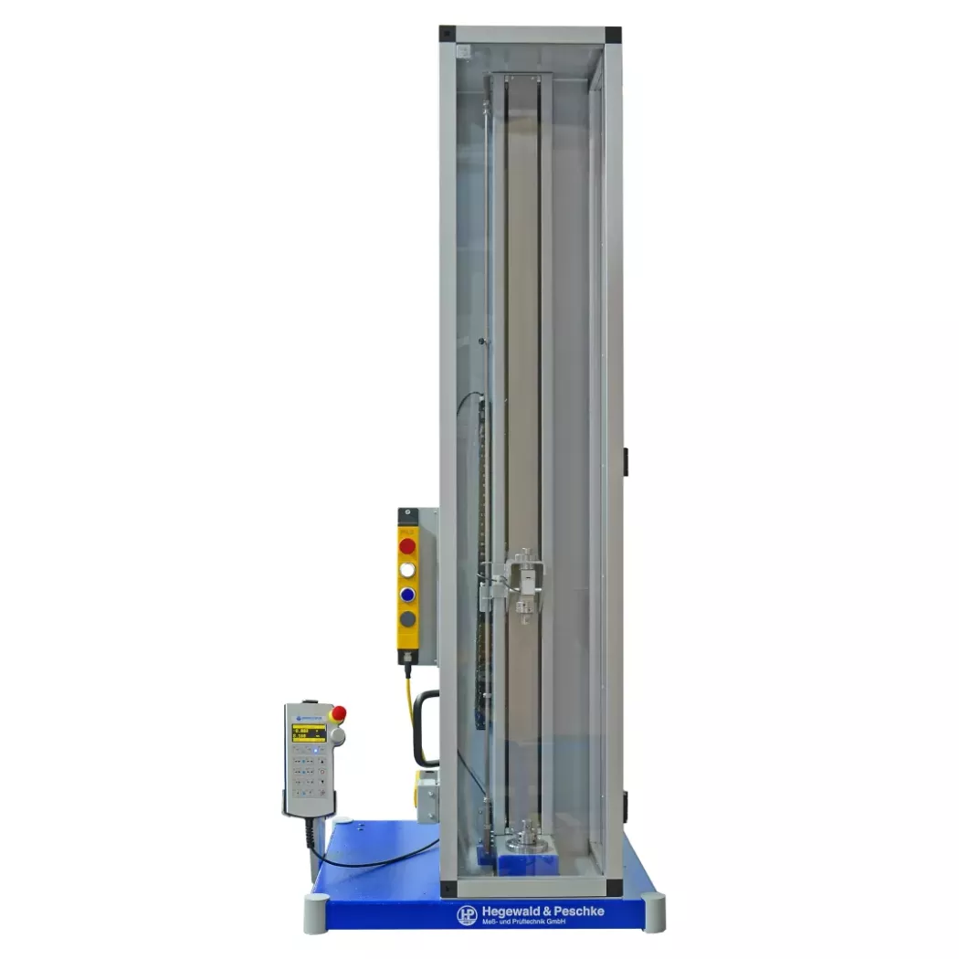 Maszyna wytrzymałościowa Hegewald & Peschke z&nbsp;miejscem na akcesoria testowe