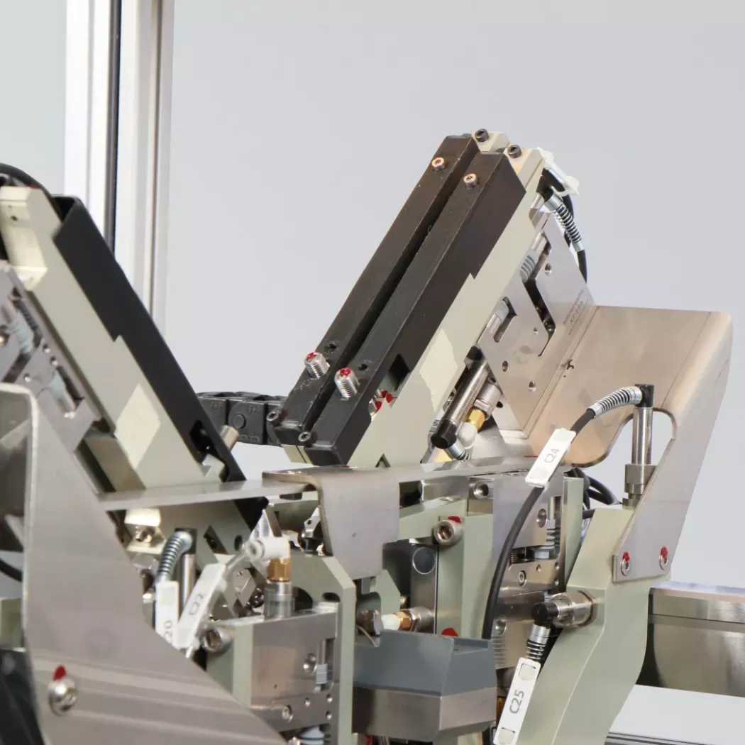 Precyzyjna półautomatyczna stacja pomiarowa Gageline z&nbsp;systemem dotykowym